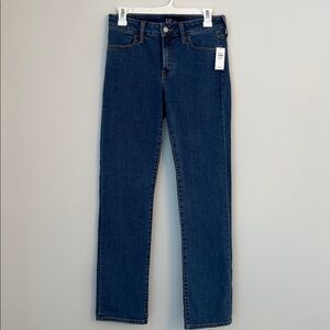 GAP Women's Classic Denim Straight Jeans in Medium Blue NWT